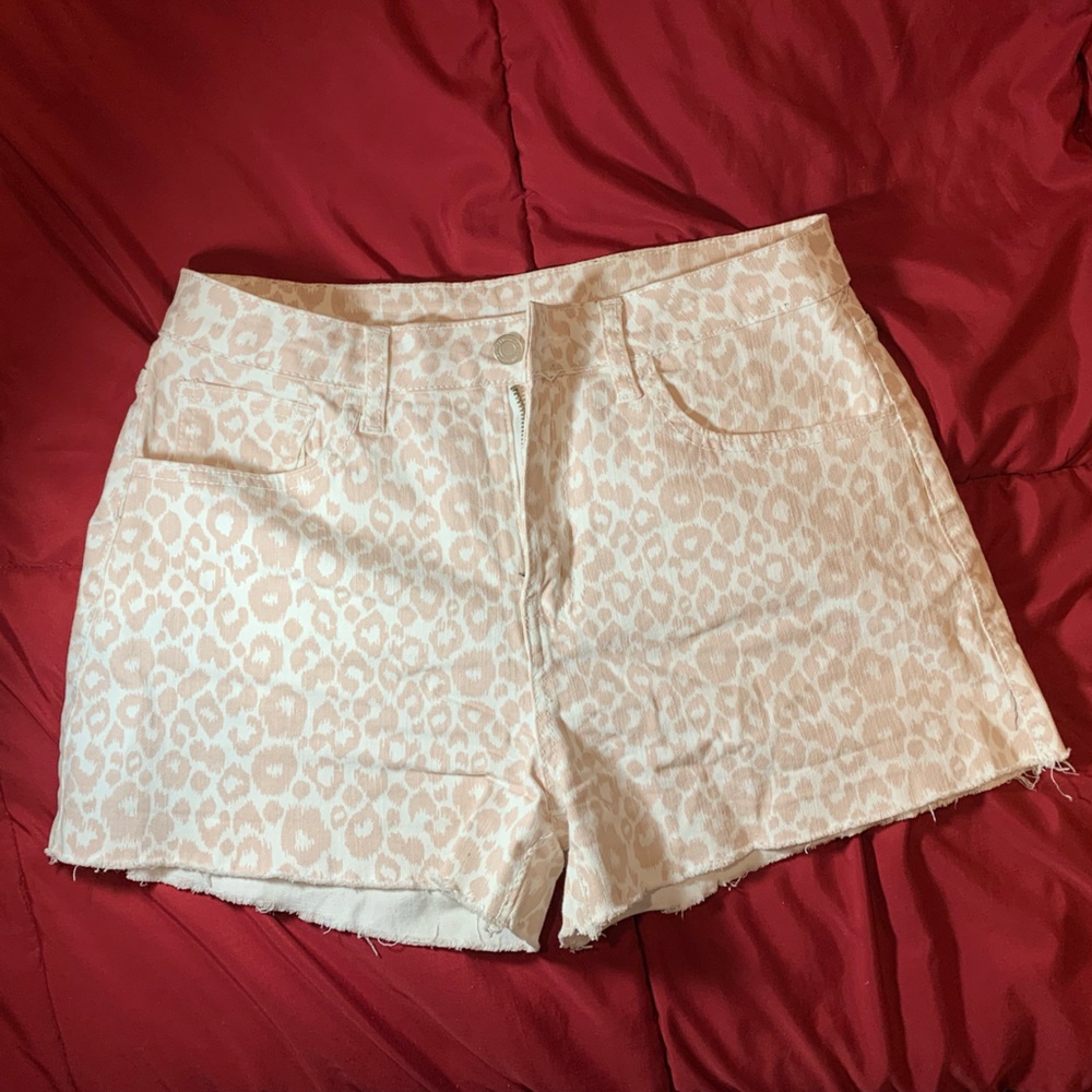 Altar’d State Pink and White Leopard Print Denim Shorts